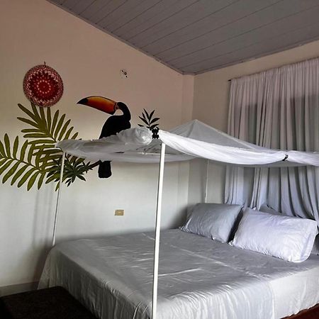 Hotel Refugio Maiku Puerto Nariño Exterior foto